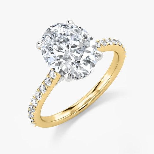 Bague en or jaune 14 kt avec diamant de Laboratoire ovale 1.5 carat