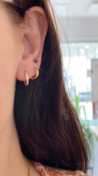 Boucles D'oreilles Huggie Mini En Or Blanc 14k - Création Artisanale USA, Fermoir Sécurisé